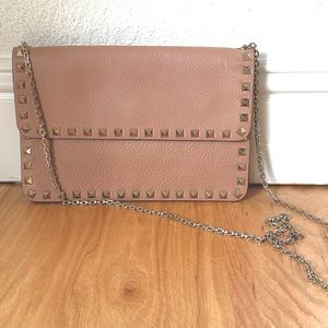 Valentino Rockstud Tan Crossbody Bag with Chain Strap